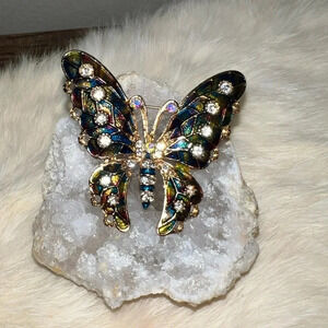 Beautiful Butterfly Brooch